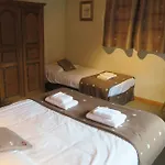 Отель Le Dahu