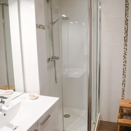 Hotel Le Dahu 2*