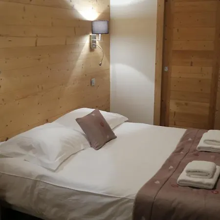 Le Dahu Otel