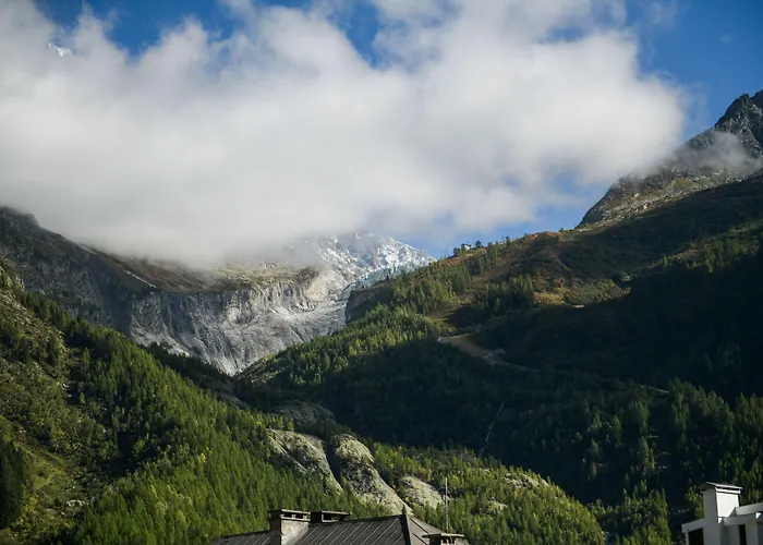 Готель Le Dahu Шамоні